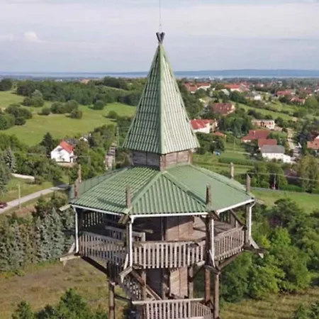 In - Balaton 18286 Cserszegtomaj