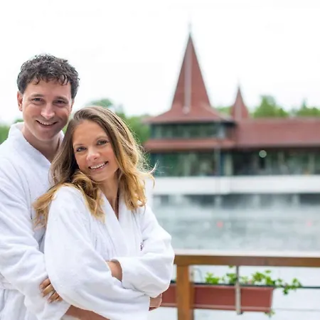 In - Balaton 18286 Апартаменты Черсегтомай