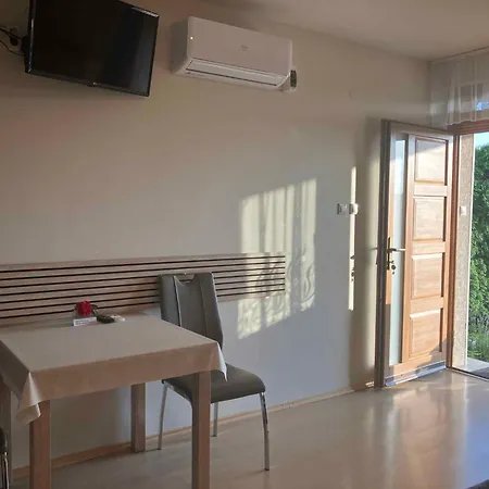 In - Balaton 18286 Апартаменты